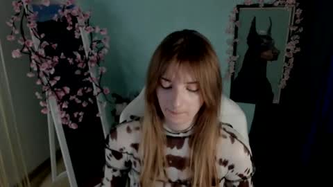 Karla online show from December 2025 08:10:02 AM