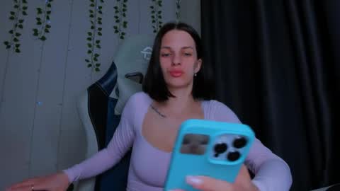 Snapshot of karla_lim chatting on May 2026 11:56:01 PM karla_lim online show from May 2026 11:56:01 PM