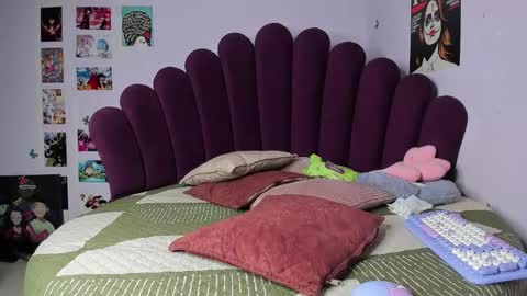 karen online show from February 2026 03:24:01 AM