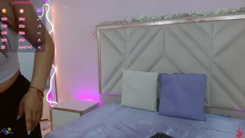 Snapshot of karla_tay1 chatting on May 2026 11:50:02 AM karla_tay1 online show from May 2026 11:50:02 AM