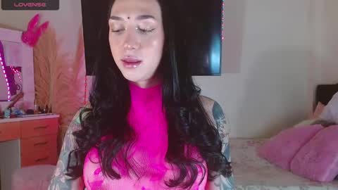 Snapshot of karla_zambrano chatting on January 2025 12:26:02 AM karla online show from January 2025 12:26:02 AM