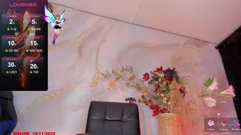 KARLA online show from November 2025 09:30:02 PM