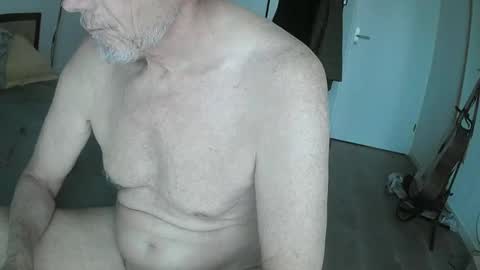 Karl online show from January 2025 08:33:01 AM