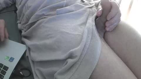 Karl online show from March 2025 06:54:02 PM