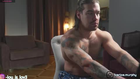 Karlos and Louis online show from November 2025 03:52:02 AM