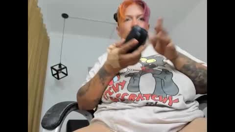 Snapshot of karol_c31 chatting on September 2025 02:35:02 AM Karol online show from September 2025 02:35:02 AM