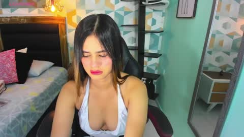 Snapshot of karolagrey chatting on June 2026 12:40:02 PM karolagrey online show from June 2026 12:40:02 PM