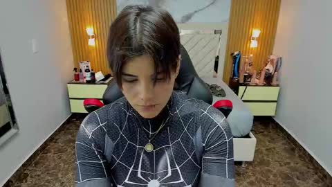 Karol and Luna online show from October 2025 07:48:02 PM