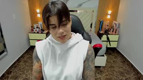 Karol and Luna online show from November 2025 07:36:02 PM