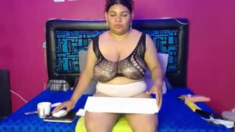 karol online show from November 2025 11:03:01 PM