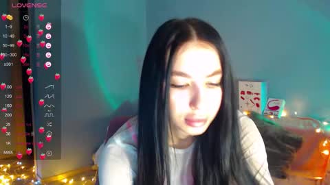 Snapshot of karolina_hottie_ chatting on September 2025 02:23:01 AM Kira online show from September 2025 02:23:01 AM