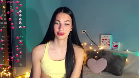 Kira online show from February 2026 02:30:01 AM