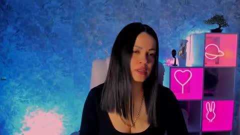 Karolina online show from March 2026 11:45:02 AM