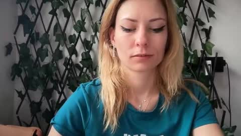 Snapshot of karoline121 chatting on February 2026 10:18:02 AM karoline121 online show from February 2026 10:18:02 AM