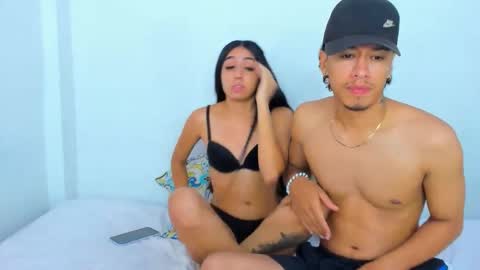 karoll_y_erik online show from December 2025 04:17:01 AM