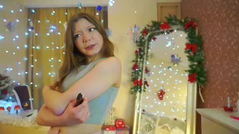 Elvina online show from January 2026 04:05:01 AM