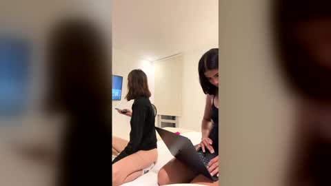 Snapshot of karriewatson chatting on April 2026 01:03:01 AM Greta Brown online show from April 2026 01:03:01 AM