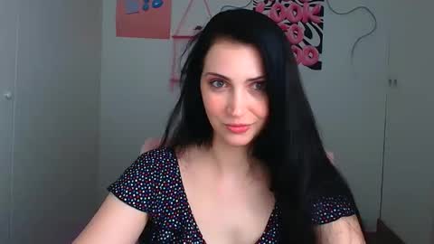 Karyna online show from May 2026 11:38:01 AM