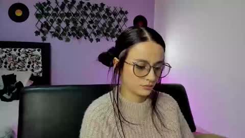 Snapshot of kassandra_james chatting on December 2024 12:09:01 AM kassandra james online show from December 2024 12:09:01 AM