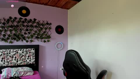Snapshot of kassandra_james chatting on January 2025 09:20:01 PM kassandra james online show from January 2025 09:20:01 PM