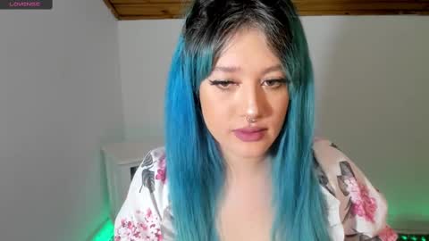 Alicia online show from March 2025 11:33:01 PM