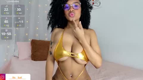 Snapshot of kataleyacandy chatting on November 2025 09:47:01 PM Kataleya online show from November 2025 09:47:01 PM