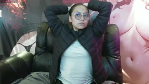 Katalina online show from October 2025 04:18:01 PM