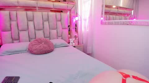 katalina_evanss online show from January 2026 12:09:02 PM