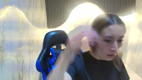 Snapshot of katalina_r chatting on February 2026 03:10:01 AM Katalina online show from February 2026 03:10:01 AM