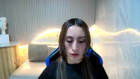 Snapshot of katalina_r chatting on February 2026 03:47:01 AM Katalina online show from February 2026 03:47:01 AM