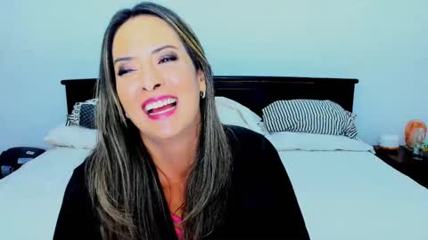 Snapshot of katarina_synnn chatting on December 2024 03:08:02 PM kata online show from December 2024 03:08:02 PM