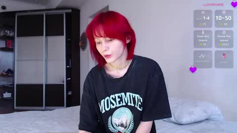Snapshot of kate_mikki chatting on May 2026 04:29:02 AM kate_mikki online show from May 2026 04:29:02 AM