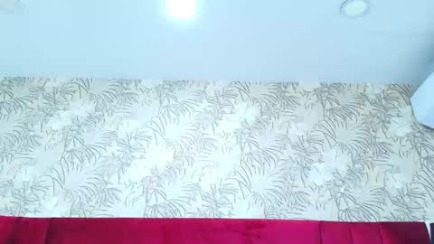 Kate online show from September 2025 08:35:02 PM