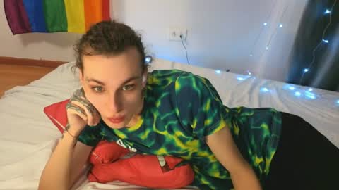 Snapshot of kate_sparkl chatting on July 2026 07:49:02 PM kate_sparkl online show from July 2026 07:49:02 PM