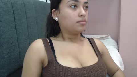 Kari online show from February 2025 04:26:01 PM