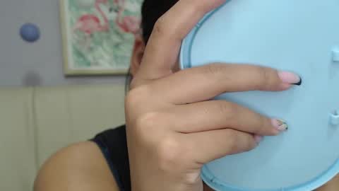 Kari online show from March 2025 07:59:02 PM