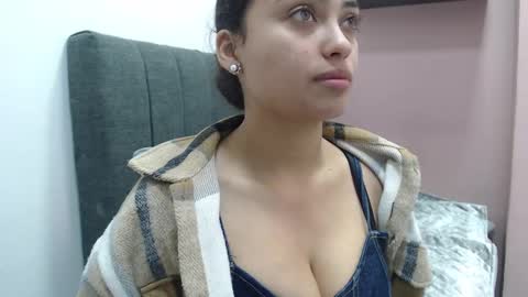 Kari online show from September 2025 01:23:02 PM