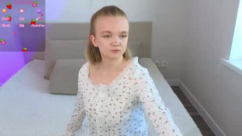 Snapshot of katebunnys chatting on May 2026 05:14:02 AM katebunnys online show from May 2026 05:14:02 AM