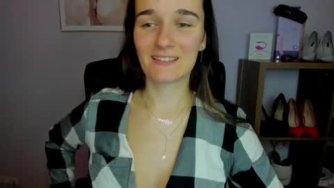 Snapshot of katedesire chatting on October 2025 07:06:02 AM Kate  online show from October 2025 07:06:02 AM