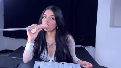 Katee online show from October 2025 04:05:02 AM