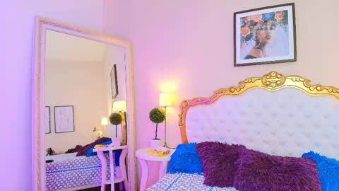 katee Martinez online show from September 2025 07:13:01 PM