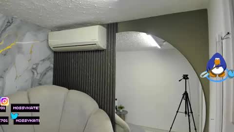 Im Katherine but call me Kate  online show from September 2025 12:05:01 PM