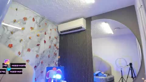 Im Katherine but call me Kate  online show from November 2025 12:27:02 PM