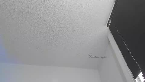 love meeee online show from November 2025 05:02:02 PM