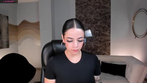 K A T E  online show from February 2025 11:16:01 PM
