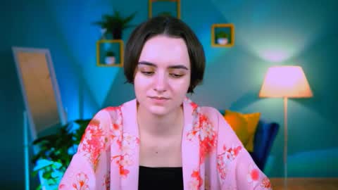 katewillows online show from December 2025 04:33:02 AM