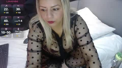 Cute online show from May 2026 12:12:02 PM