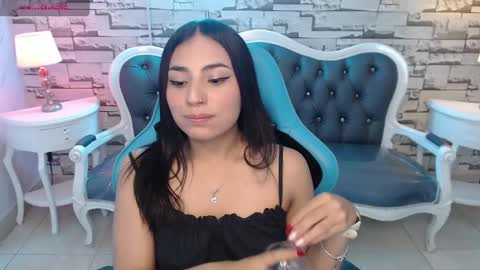 Snapshot of kathe_ryder_v chatting on December 2024 08:14:02 PM katherin online show from December 2024 08:14:02 PM