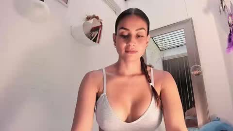 kathe online show from December 2024 04:17:01 PM