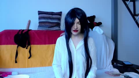 Katherine online show from December 2024 10:11:02 AM